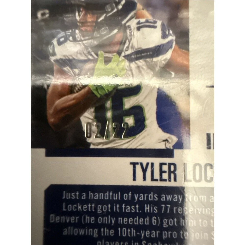 2024 Contenders Optic Seahawks Tyler Lockett Season Ticket Cracked Ice /22💥
